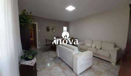 Casa à venda, 5 quartos, 1 suíte, 2 vagas, São Benedito - Uberaba/MG