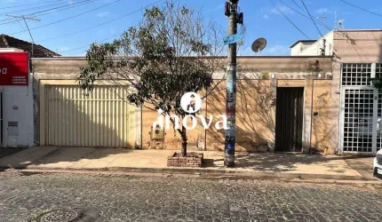 Casa à venda, 5 quartos, 2 suítes, 8 vagas, Mercês - Uberaba/MG