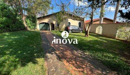 Casa à venda, 4 quartos, 1 suíte, 3 vagas, Frei Eugênio - Uberaba/MG