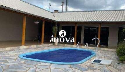 Casa à venda, 4 quartos, 1 suíte, 4 vagas, Eldorado - Jardim - Uberaba/MG