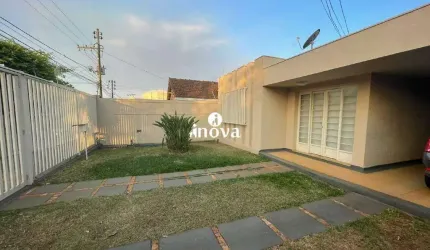 Casa à venda, 5 quartos, 1 suíte, 3 vagas, Mercês - Uberaba/MG