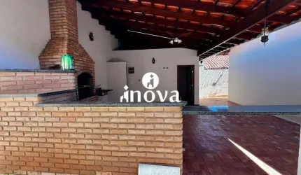 Casa à venda no Condomínio Village Maracanã
