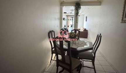 Apartamento à Venda em Vila Assunção, Praia Grande - SP