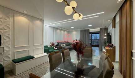 Apartamento à Venda em Vila Guilhermina, Praia Grande - SP