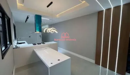 CASA 3 DORMITÓRIOS COM OFURÔ TODA REFORMADA !! 200 METROS DO MAR