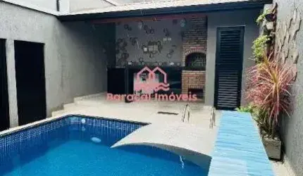 Village em condomínio à Venda em Maracanã, Praia Grande - SP
