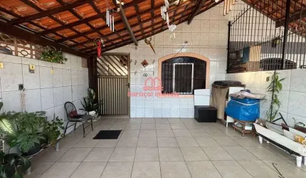 Casa com 2 dormitórios à venda, 70 m² por R$ 420.000,00 - Vila Assunção - PG