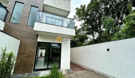 Sobrado novo 2 suítes à venda Canto Grande Mariscal Bombinhas SC