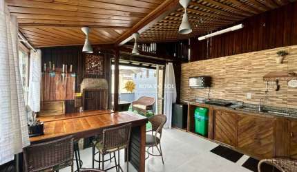 Apartamento à venda 3 quartos duplex com terraço Praia Bombas Bombinhas SC
