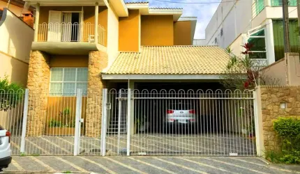 Casa no campolim com 310M² com localização privilegiada