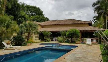 Maravilhoso sítio no município de Porto Feliz-SP com 14.900M²