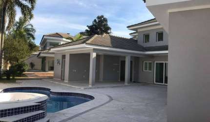 Excelente Casa No Condomínio Alphaville Residencial 2.