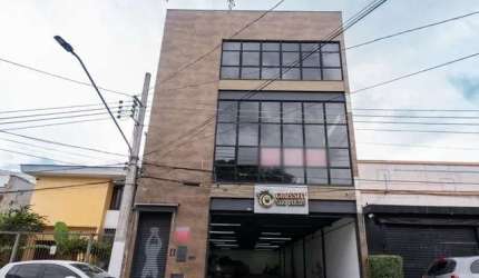 Aluga-se Galpão Zona Leste