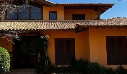 Uma casa com alma de campo, com ventos de praia.