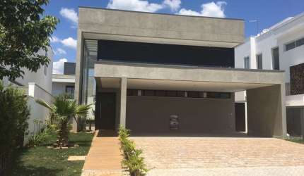 Luxuosa Residência com 4 Suítes e Área Gourmet Integrada à Venda em Alphaville Nova Esplanada 1
