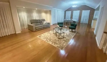 Casa em Alphaville, Santana de Parnaíba - 3 Dormitórios e Área de Lazer Completa