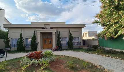 Excelente Casa térrea à venda no condomínio Reserva Fazenda Imperial.