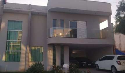 Lindo Sobrado no Residencial Ibiti Reserva.