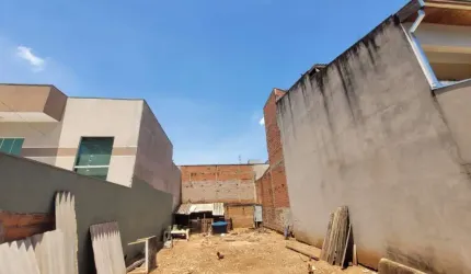 Terreno disponível para venda Jardim San Marino