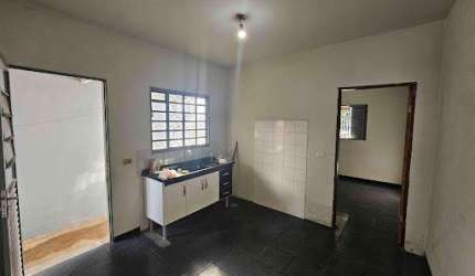 Casa à venda no bairro Planalto do Sol - Santa Bárbara d'Oeste - SP