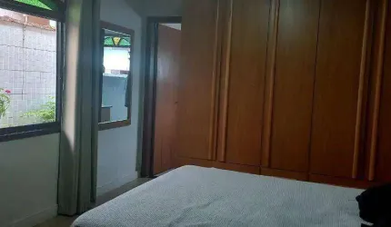 Casa com 3 dormitórios à venda, 270 m² por R$ 1.500.000,00 - Vila Guilhermina - Praia Grande/SP