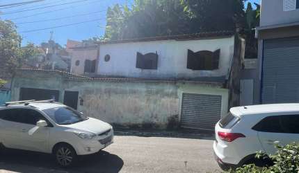 Casa para Venda em Barueri, Vila Pouso Alegre, 3 dormitórios, 3 suítes, 1 banheiro, 2 vagas