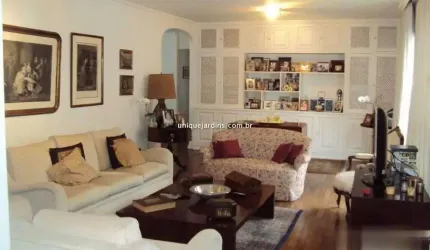 Jardim América: 3 Dorm | 2 Suítes | 1 Vaga | 165 m² úteis
