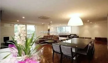 Itaim Bibi: 4 Dorm | 3 Suítes | 2 Vagas | 330 m² úteis