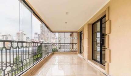 Jardim Europa: 3 Suítes | 4 Vagas | 329 m² úteis