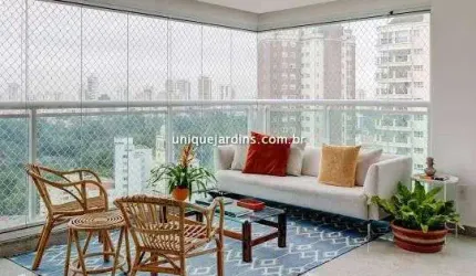 Paraíso: 4 Suítes | 3 Vagas | 213 m² úteis