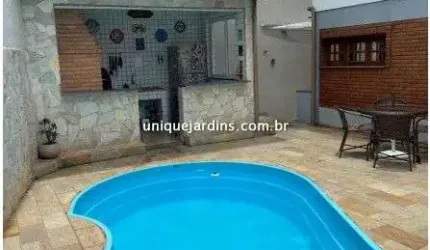 Horto Florestal: 3 Suítes | 5 Vagas | 312 m² úteis