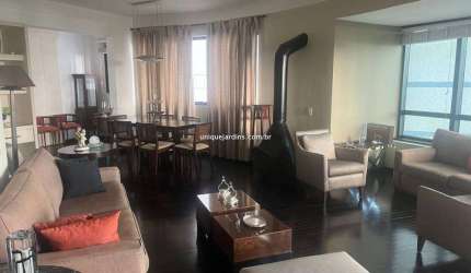 Jardim América: 2 Suítes | 2 Vagas | 136 m² úteis