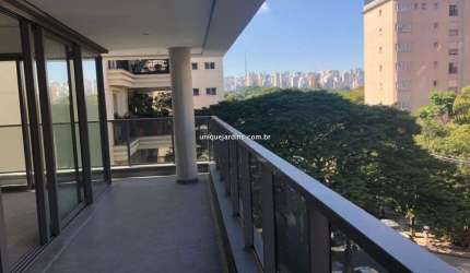 Jardim América: 3 Suítes | 4 Vagas | 316 m² úteis