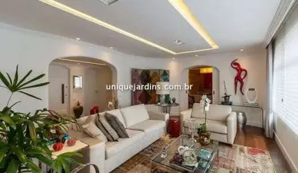 Jardim Paulista: 4 Dorm | 2 Suítes | 3 Vagas | 244 m² úteis