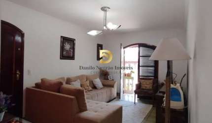Casa com 2 quartos para alugar na Pedro Celestino Leite Penteado, 863, Santa Terezinha (Jordanésia), Cajamar por R$ 5.000