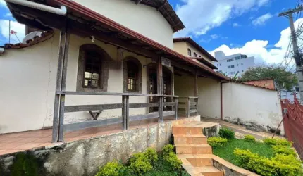 Casa com 4 quartos à venda, 233,58 m² por R$ 848.000,00 - Itapoã -Belo Horizonte - MG