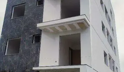 Excelente Apartamento com cobertura em ótima Localização no Bairro Piratininga