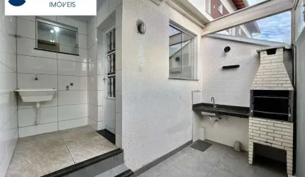 Oportunidade Única! Ótima Casa Geminada Independente – Excelente Localização no Bairro Esperança, Próximo ao Bairro Girassol em Justinópolis.