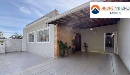 Oportunidade! Excelente Casa Linear à Venda no Bairro Santa Amélia