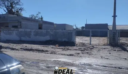 Excelente Terreno em Praia de Leste