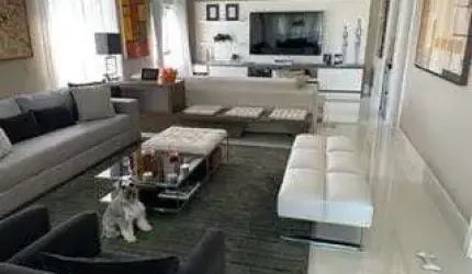 Apartamento com 3 dormitórios sendo os 3 Suítes, 5 vagas, 245M², Tem 245 M2 com 5 vagas, com tomada