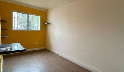 Casa para venda com 3 dormitórios, 210M², localizado na Rua Robertson, Cambuci