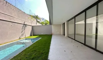 Excelente casa à venda com 4 Dormitorios , 4 Vagas de garagem e 401,12m2 localizado em Campo Belo,