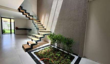 Sobrado à venda, com 2 vagas, 3 suites, localizado no Bosque da Saúde, São Paulo, SP