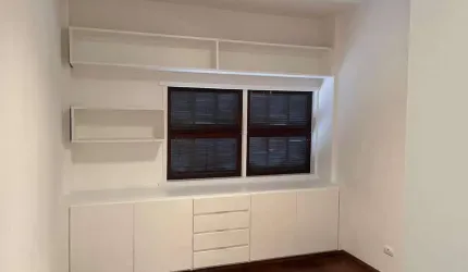 Apartamento de 142m² para venda e locação, com 3 Dormitórios sendo 1 Suíte e uma 1 Vaga para auto,