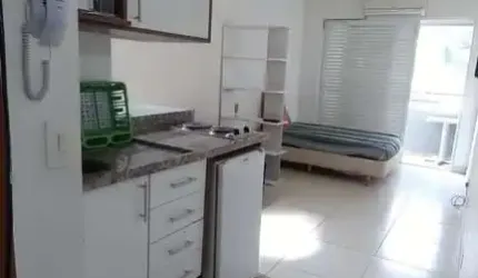 Studio de 29m² à venda, mobiliado, com 1 Dormitório, Ambiente integrado, 1 vaga de garagem, lozaliz