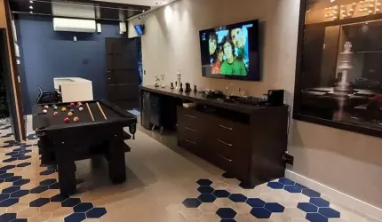 Loja de 100m² à venda, Vila Olímpia, São Paulo, SP. Oportunidade Perfeita com Fachada de 10 metros,