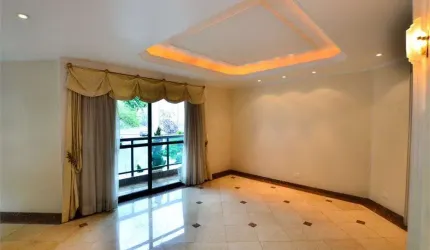 Apartamento à venda com 220m², 4 quartos e 4 vagas