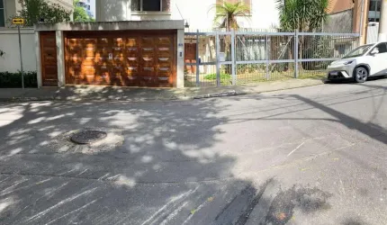 Casa à venda 3 Dormitorios 1 Suite 4 Vagas , Vila Nova Conceição, São Paulo, SP