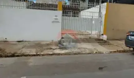 Excelente casa com/res Bairro Porto codigo: 54538